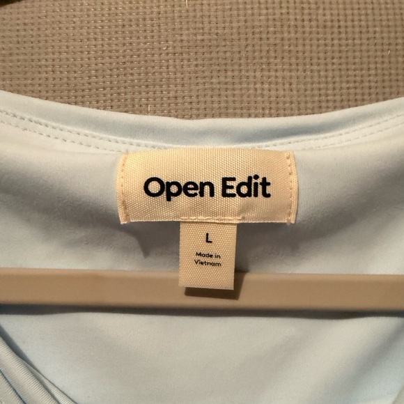 NWT Nordstrom Open Edit Ruched Side Top Blue Delicate Large - Picture 4 of 7